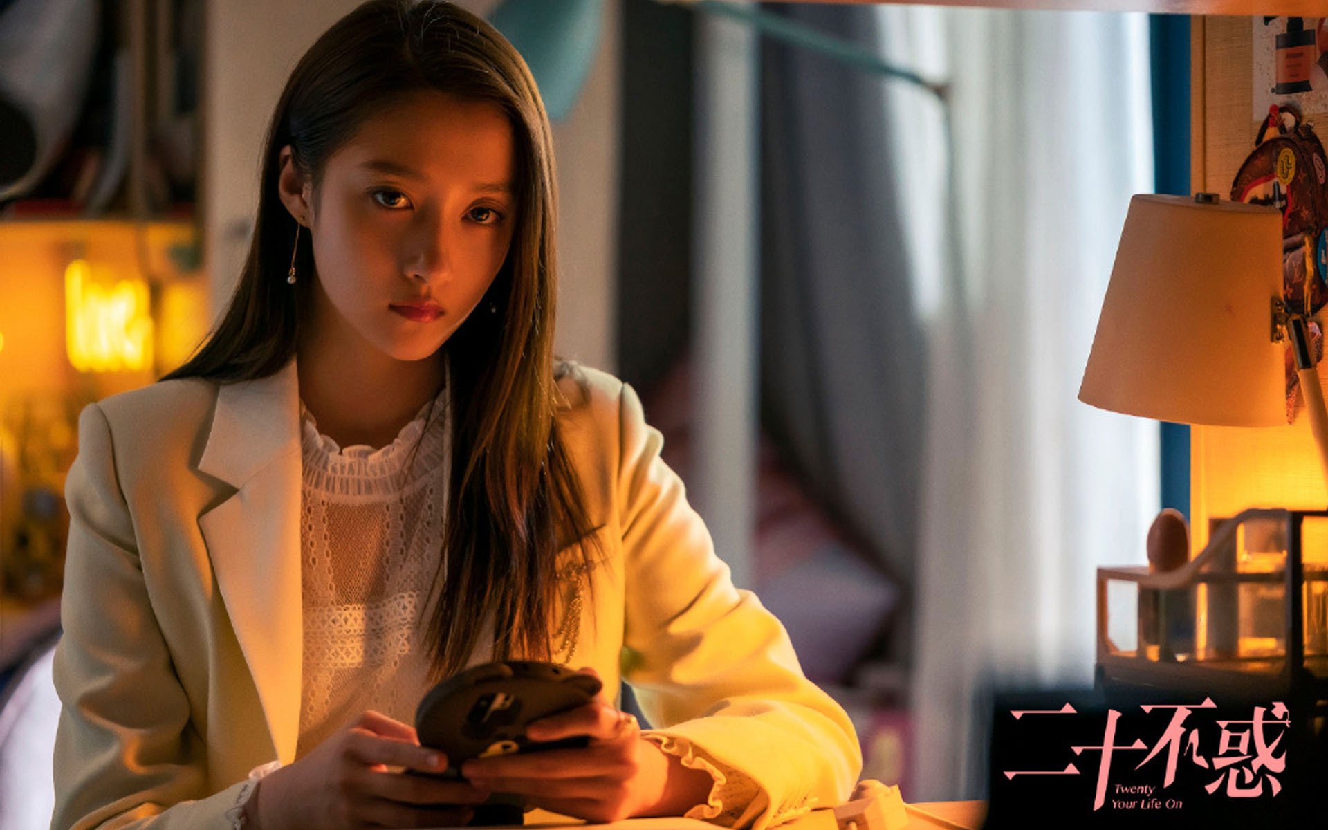 中国香港队在团体赛制中的表现：战术布局与队员配合解析，香港队再添一枚金牌