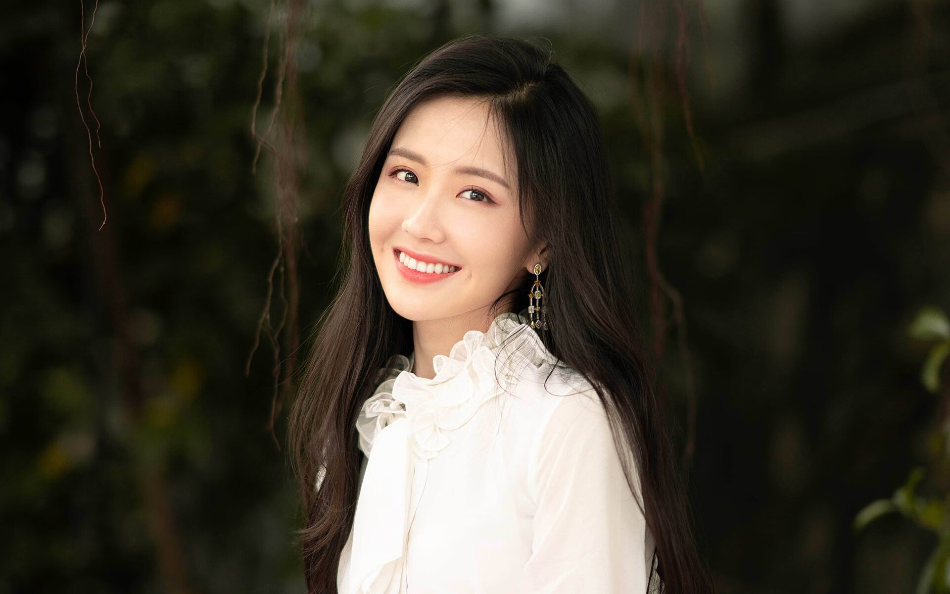 弗兰：全黑队的“战术执行者”，每次传球和防守都能精确打击对方漏洞