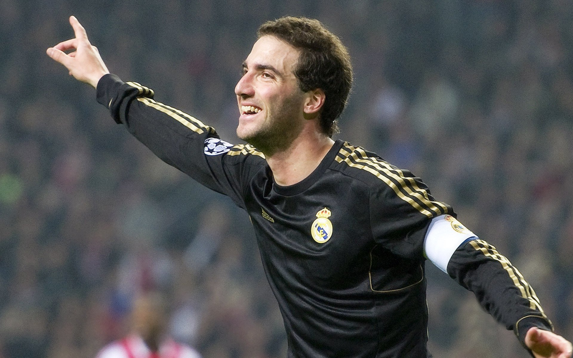 英超焦点战曼城完胜阿森纳 瓜迪奥拉战术完爆阿尔特塔，英超曼城对阿斯顿维拉